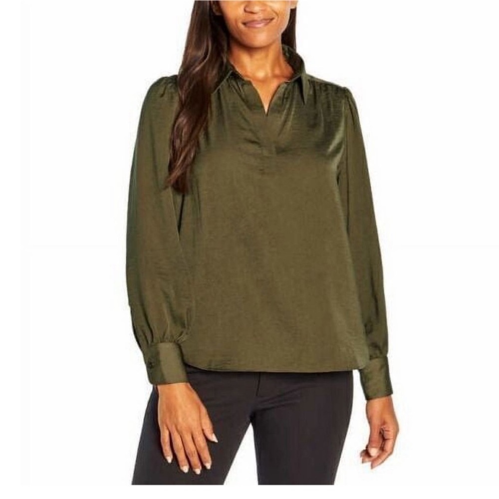Banana Republic olive green long sleeve satin pullover Sz. M